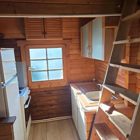 Gartenhaeuschen Holiday home